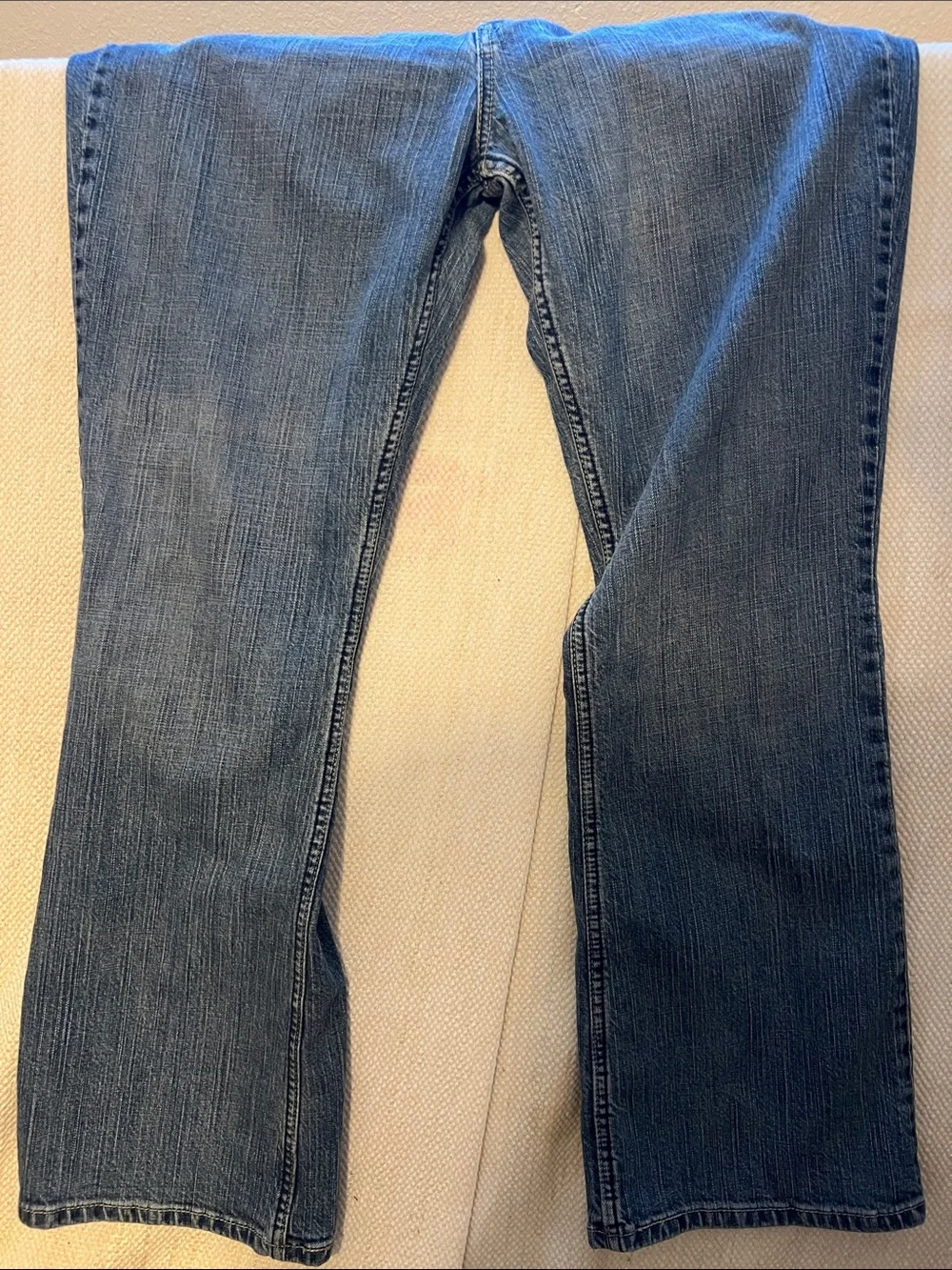 Levi’s Strauss Women’s Low Rise Boot Cut Jeans in Blue Denim